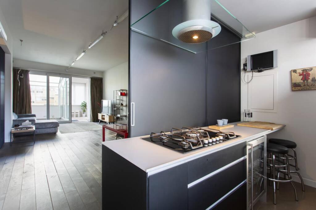 Luxury Sciuti Apartment Palermo Bagian luar foto