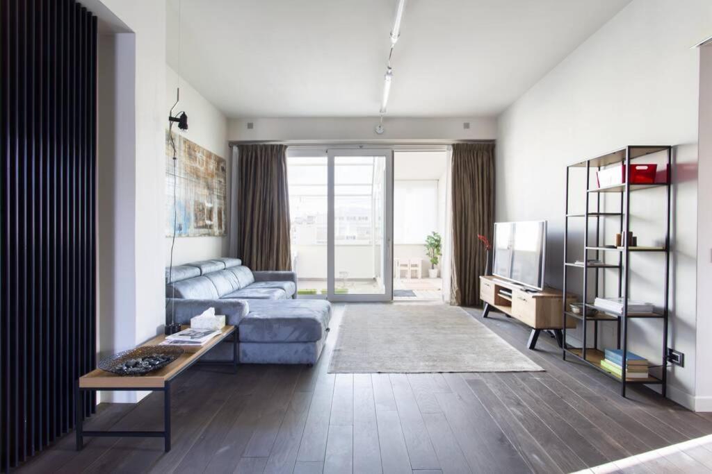 Luxury Sciuti Apartment Palermo Bagian luar foto